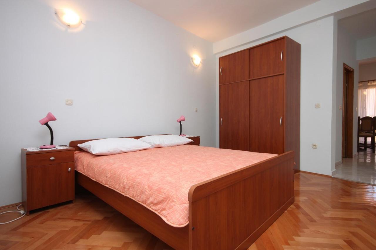 Apartments With A Parking Space Tkon, Pasman - 6216 Bagian luar foto